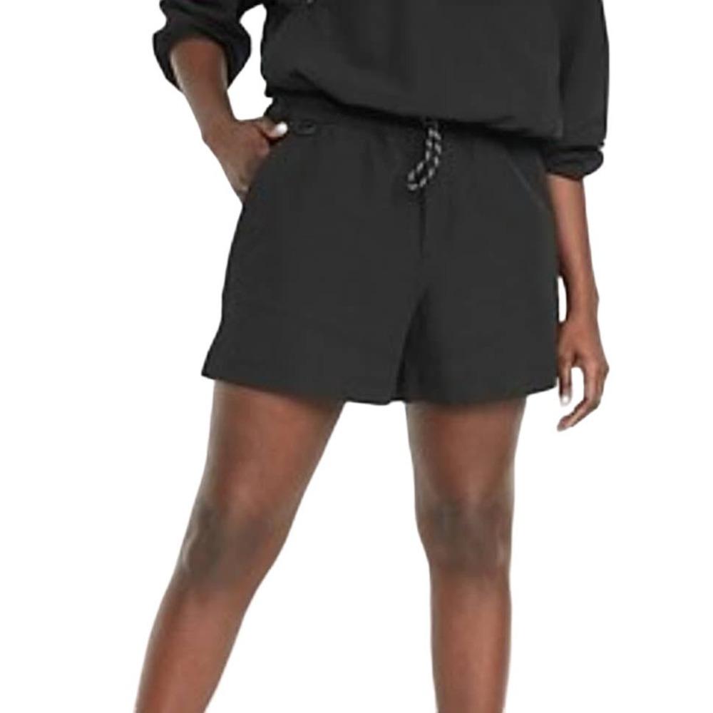 Old Navy StretchTech Hight Waisted Water Repellent Short Women's M NWT
